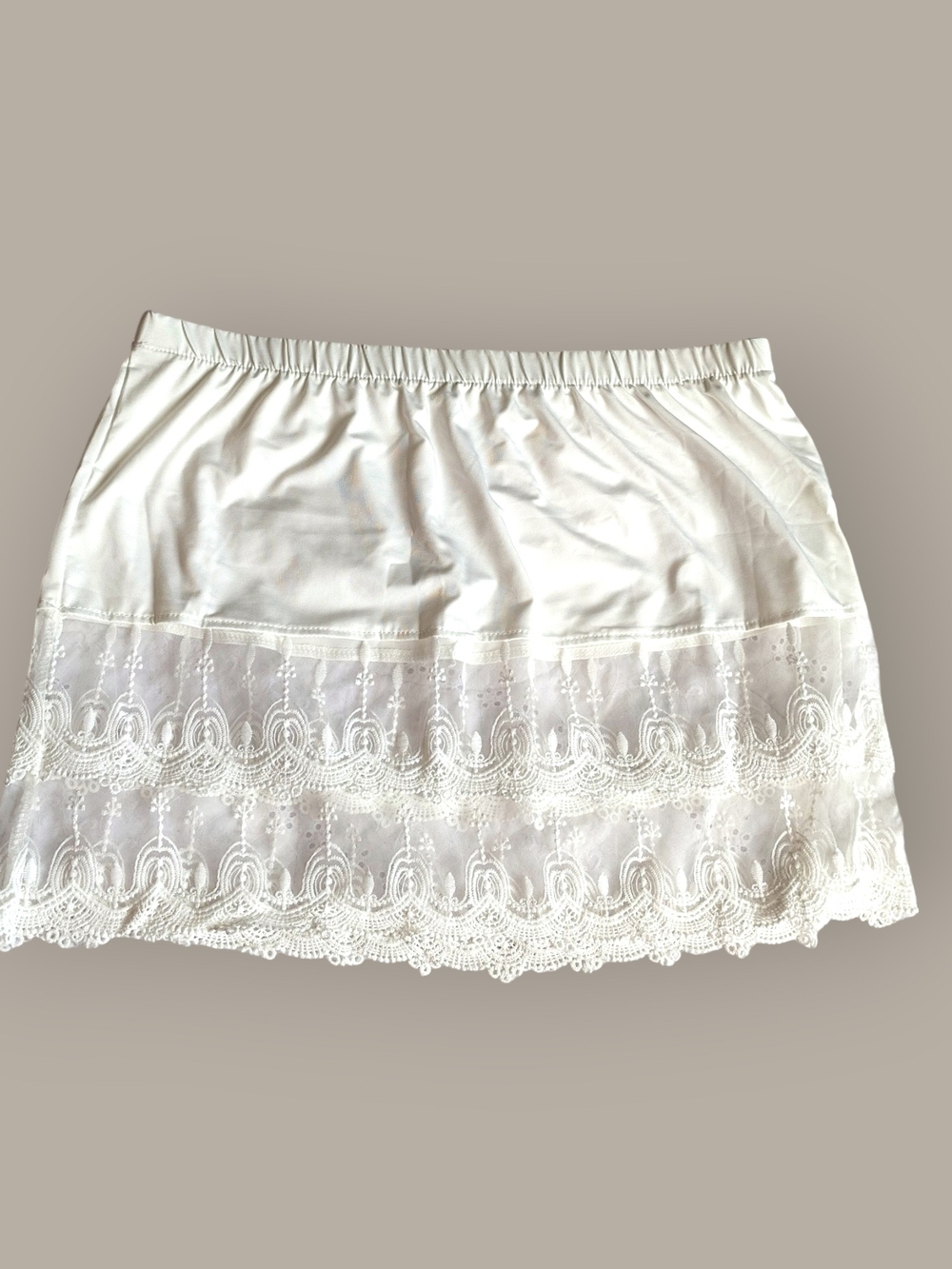 Classic White Half Slip with Elastic Waist Lace Women's (XXL)